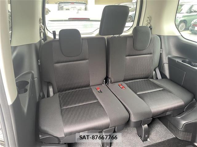 Nissan SERENA 2017 8927921-4