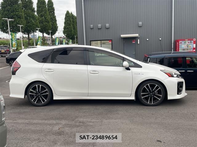 Toyota PRIUS 2015 8710289-21
