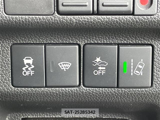 Honda FREED 2022 8684699-11