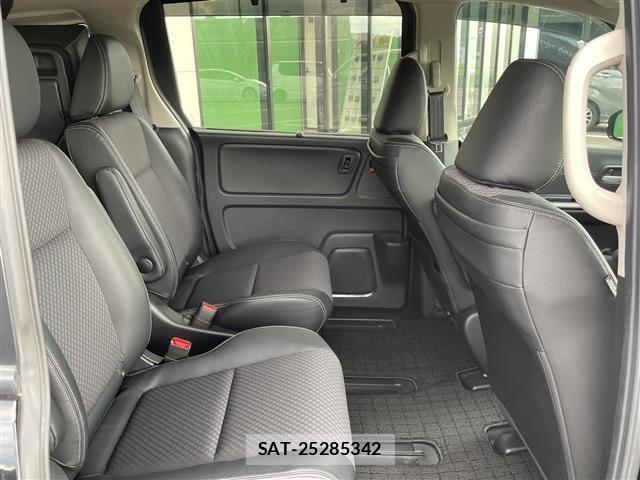 Honda FREED 2022 8684699-2