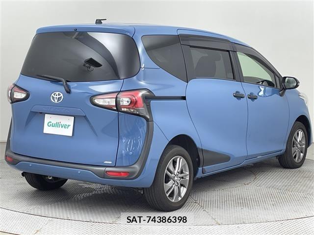 Toyota SIENTA 2021 8671802-16