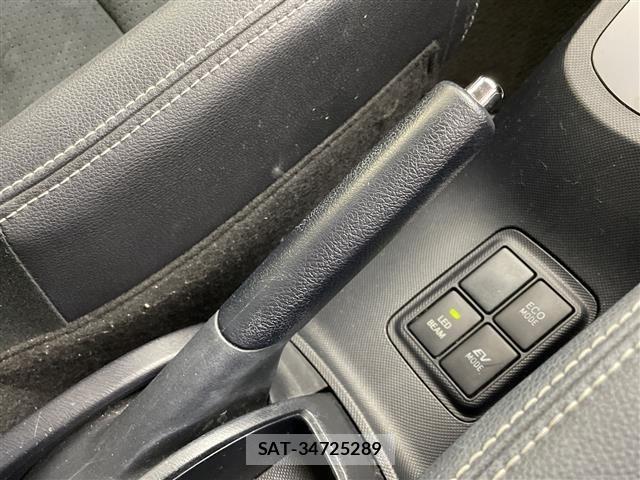 Toyota AQUA 2014 8705820-8