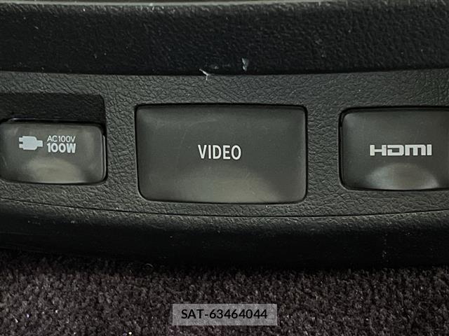 Toyota VELLFIRE 2016 8692807-3