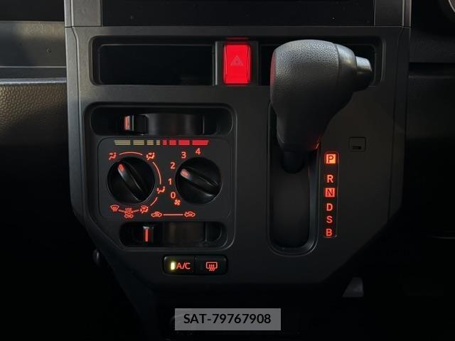 Toyota ROOMY 2023 8692489-3