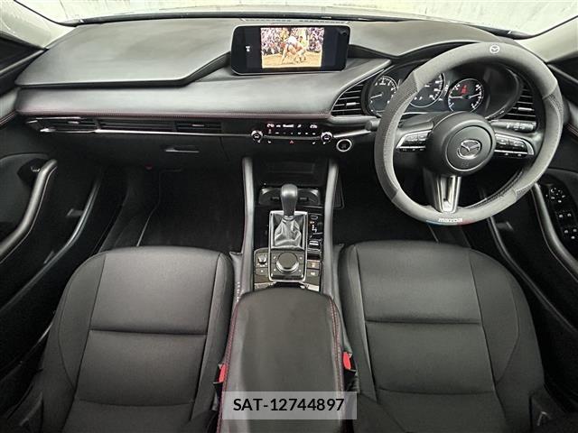 Mazda MAZDA3 2023 8909351-14