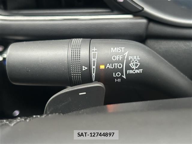 Mazda MAZDA3 2023 8909351-6