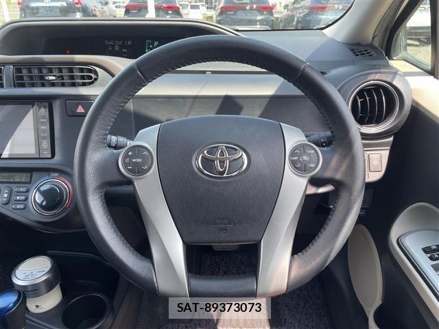 Toyota AQUA 2012 8705822-1