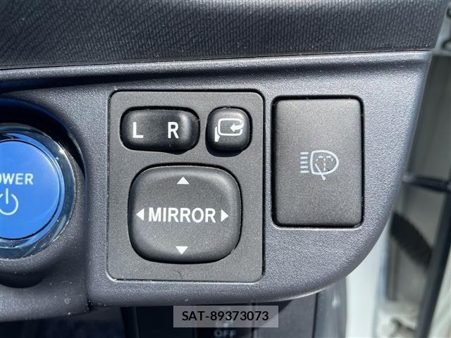 Toyota AQUA 2012 8705822-10