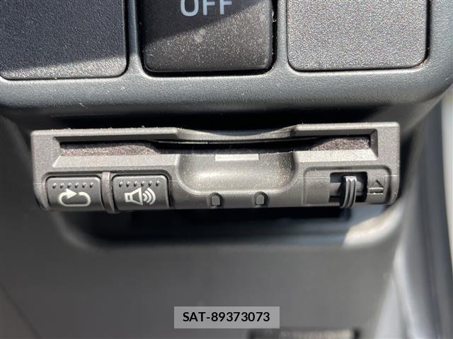 Toyota AQUA 2012 8705822-19