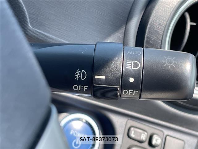 Toyota AQUA 2012 8705822-8