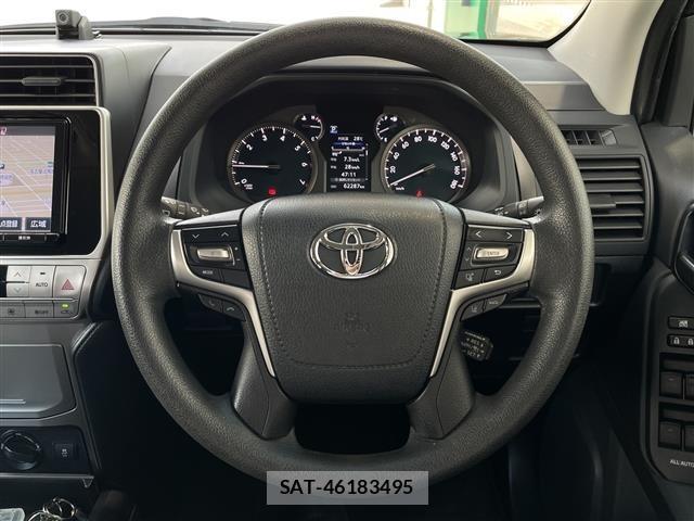 Toyota LAND CRUISER PRADO 2017 8692339-12