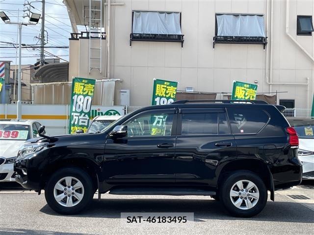 Toyota LAND CRUISER PRADO 2017 8692339-3