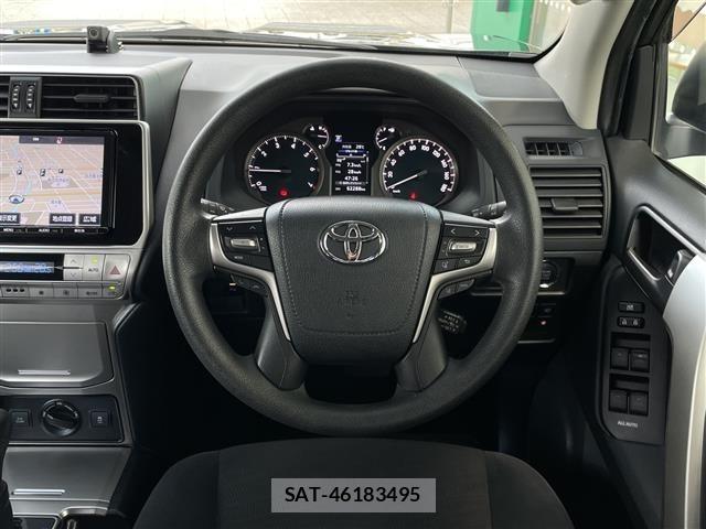 Toyota LAND CRUISER PRADO 2017 8692339-7