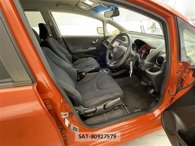Honda FIT 2012 8922152-11
