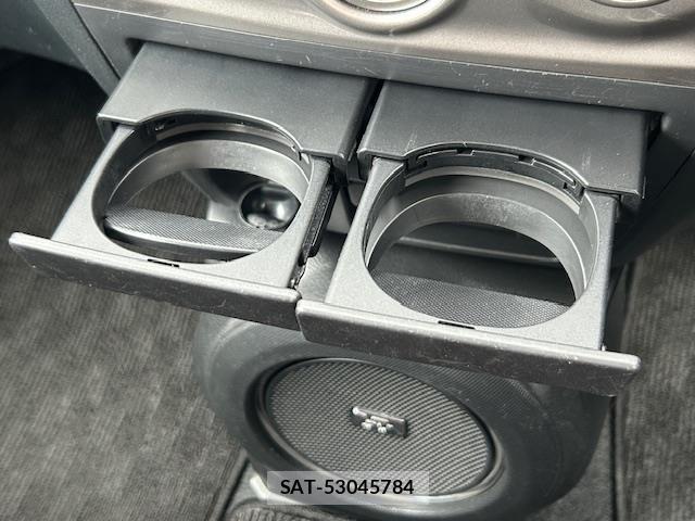 Toyota BB 2006 8700670-10