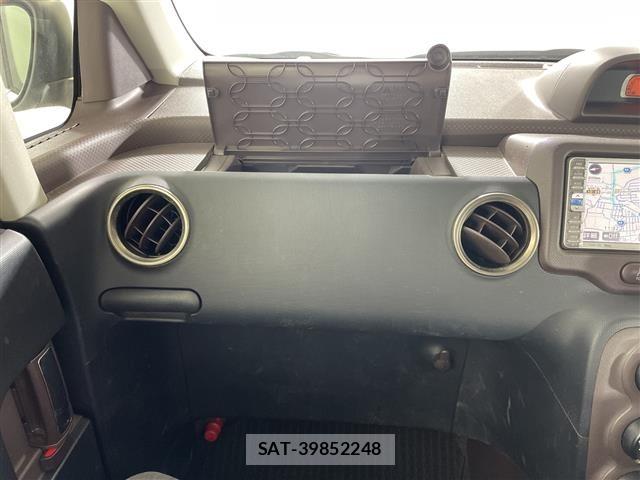 Toyota PORTE 2012 8862043-4