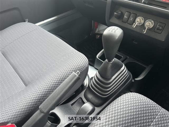 Daihatsu HIJET TRUCK 2018 8889705-1