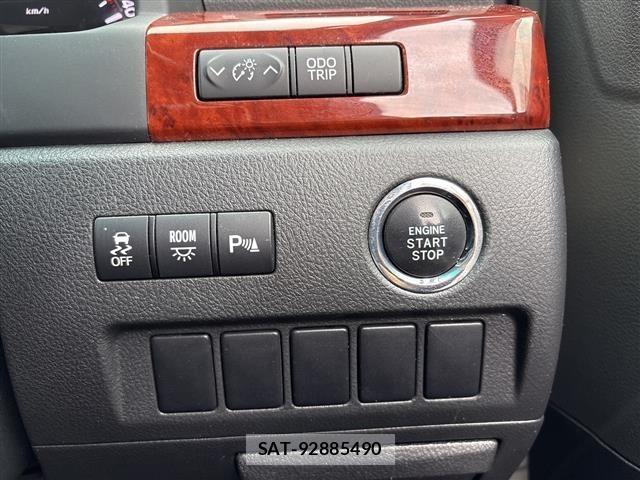 Toyota VELLFIRE 2010 8692808-1
