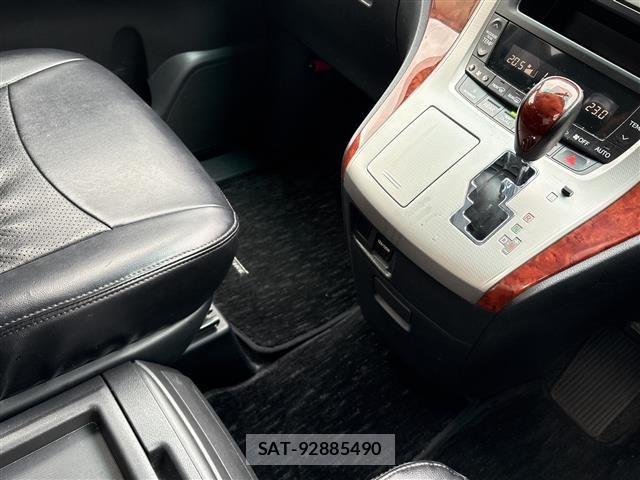 Toyota VELLFIRE 2010 8692808-5