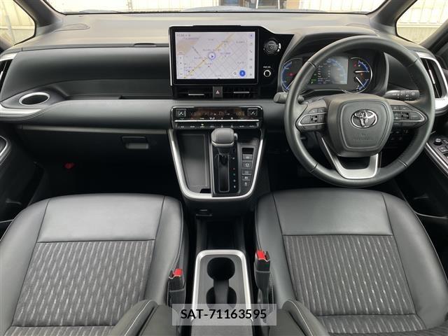 Toyota NOAH 2024 8683590-14