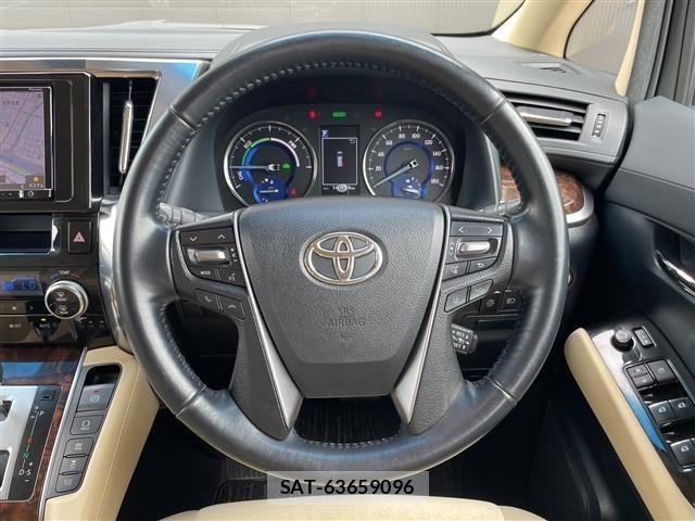 Toyota VELLFIRE 2018 8692809-8