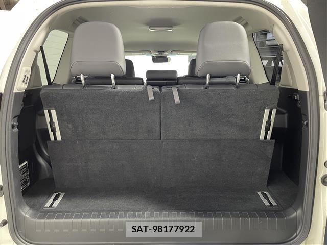 Toyota LAND CRUISER PRADO 2018 8692346-11