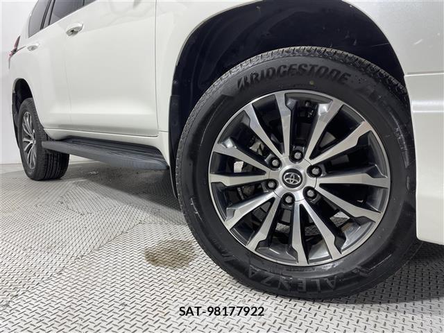 Toyota LAND CRUISER PRADO 2018 8692346-12