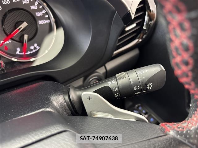 Toyota HILUX 2022 8682903-3