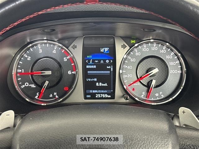 Toyota HILUX 2022 8682903-6