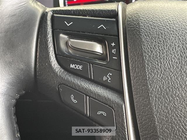 Toyota VELLFIRE 2019 8692810-11