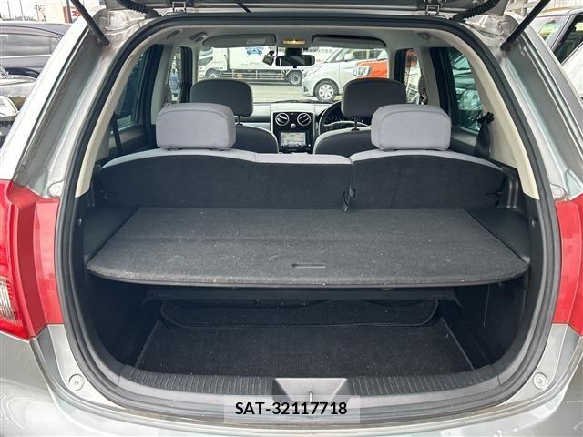 Mazda VERISA 2010 8694111-10
