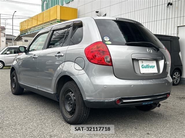 Mazda VERISA 2010 8694111-13