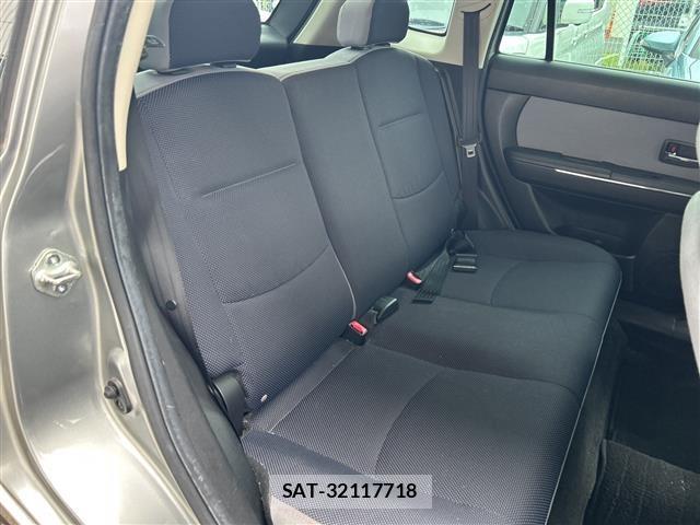 Mazda VERISA 2010 8694111-4