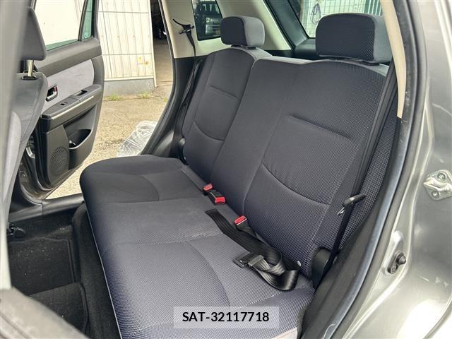 Mazda VERISA 2010 8694111-6