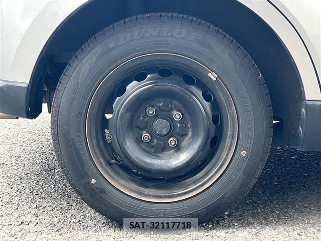 Mazda VERISA 2010 8694111-9