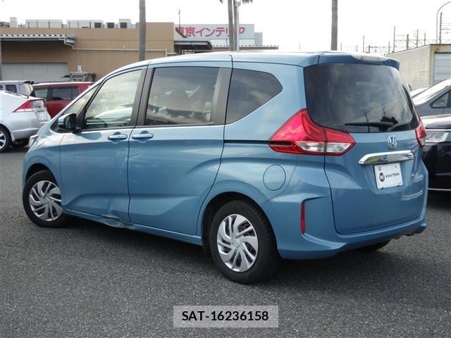 Honda FREED 2017 8952350-1