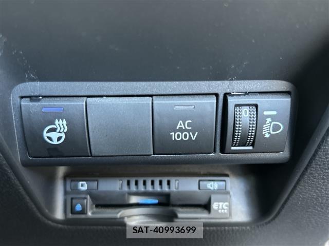 Toyota AQUA 2023 8705823-2