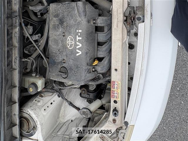 Toyota BB 2005 8700671-2