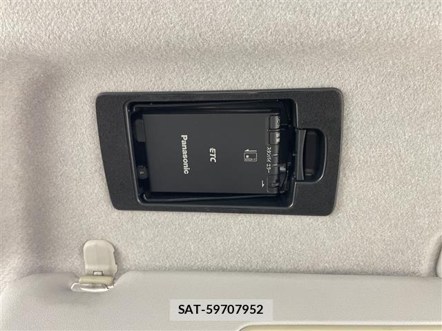 Mazda VERISA 2005 8694112-3