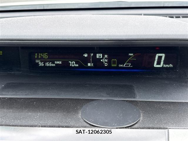 Toyota PRIUS 2014 8710292-2