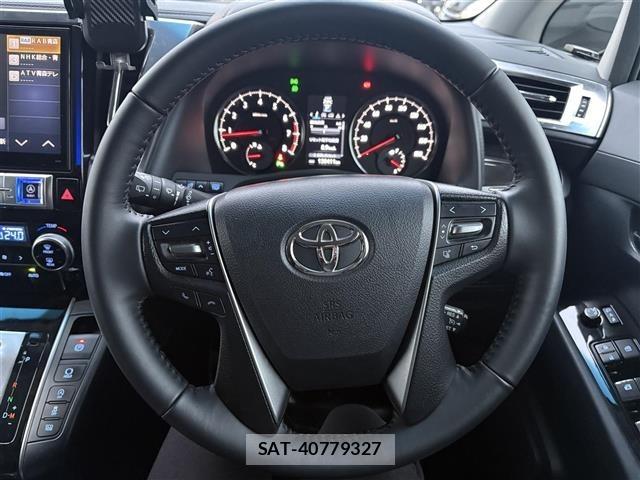 Toyota VELLFIRE 2015 8692811-17
