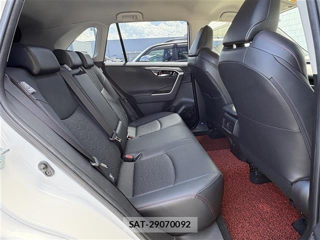 Toyota RAV4 2021 8709469-3