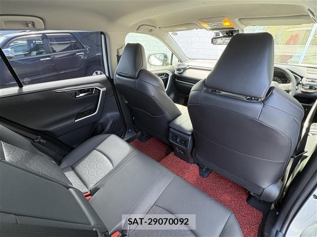 Toyota RAV4 2021 8709469-5