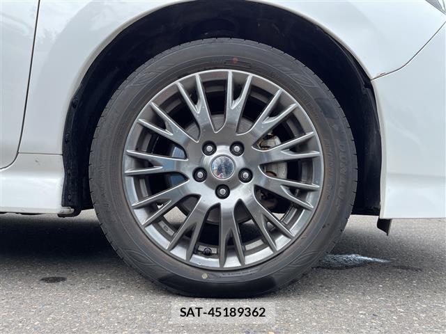 Nissan LEAF 2022 8929011-11