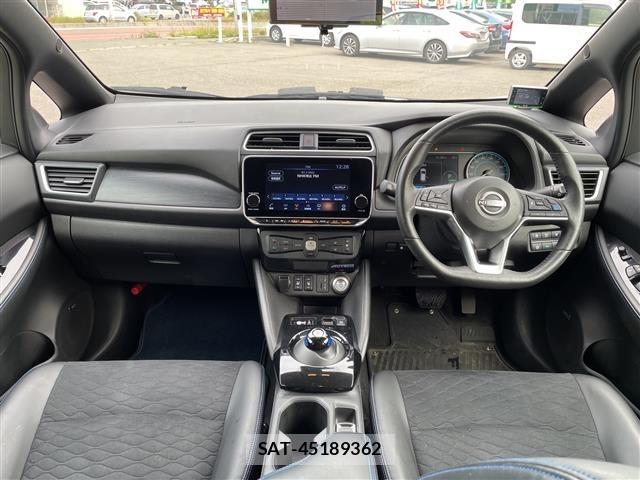 Nissan LEAF 2022 8929011-14