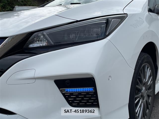 Nissan LEAF 2022 8929011-9