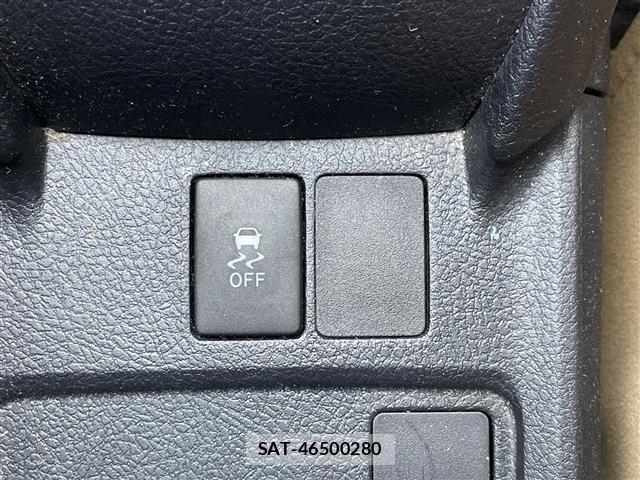 Toyota COROLLA AXIO 2013 8953760-20