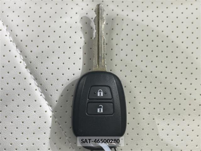 Toyota COROLLA AXIO 2013 8953760-21