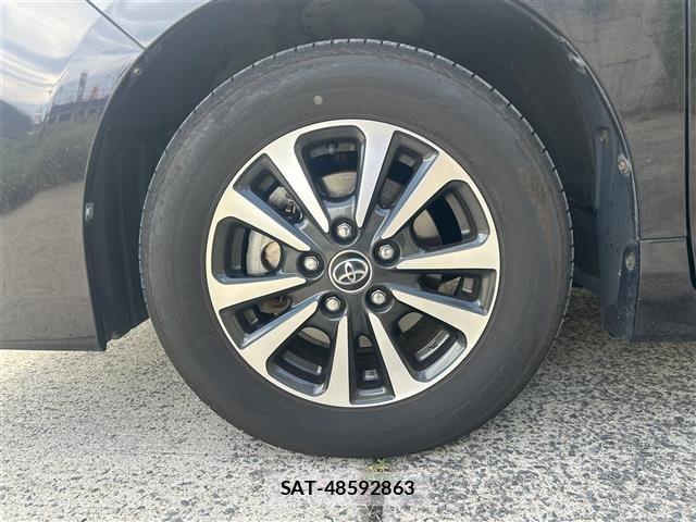 Toyota ESQUIRE 2018 8908876-4