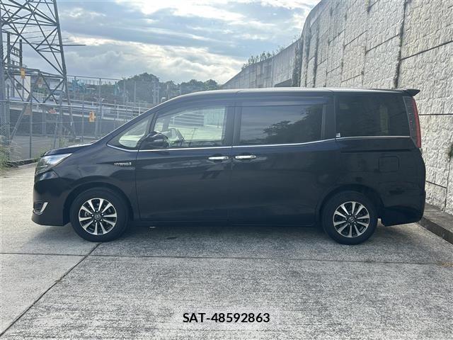 Toyota ESQUIRE 2018 8908876-5